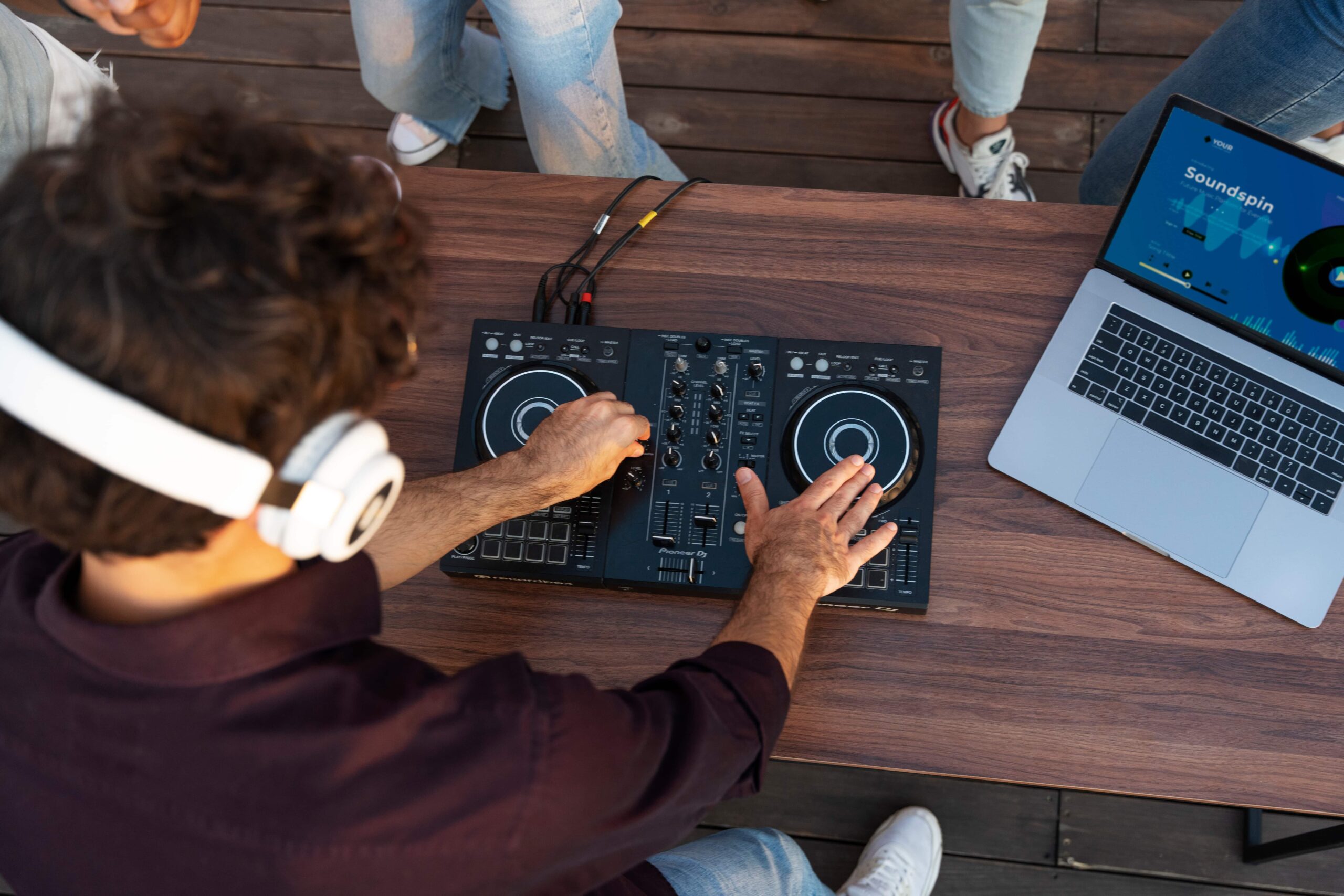 Turntablism / Scratching
